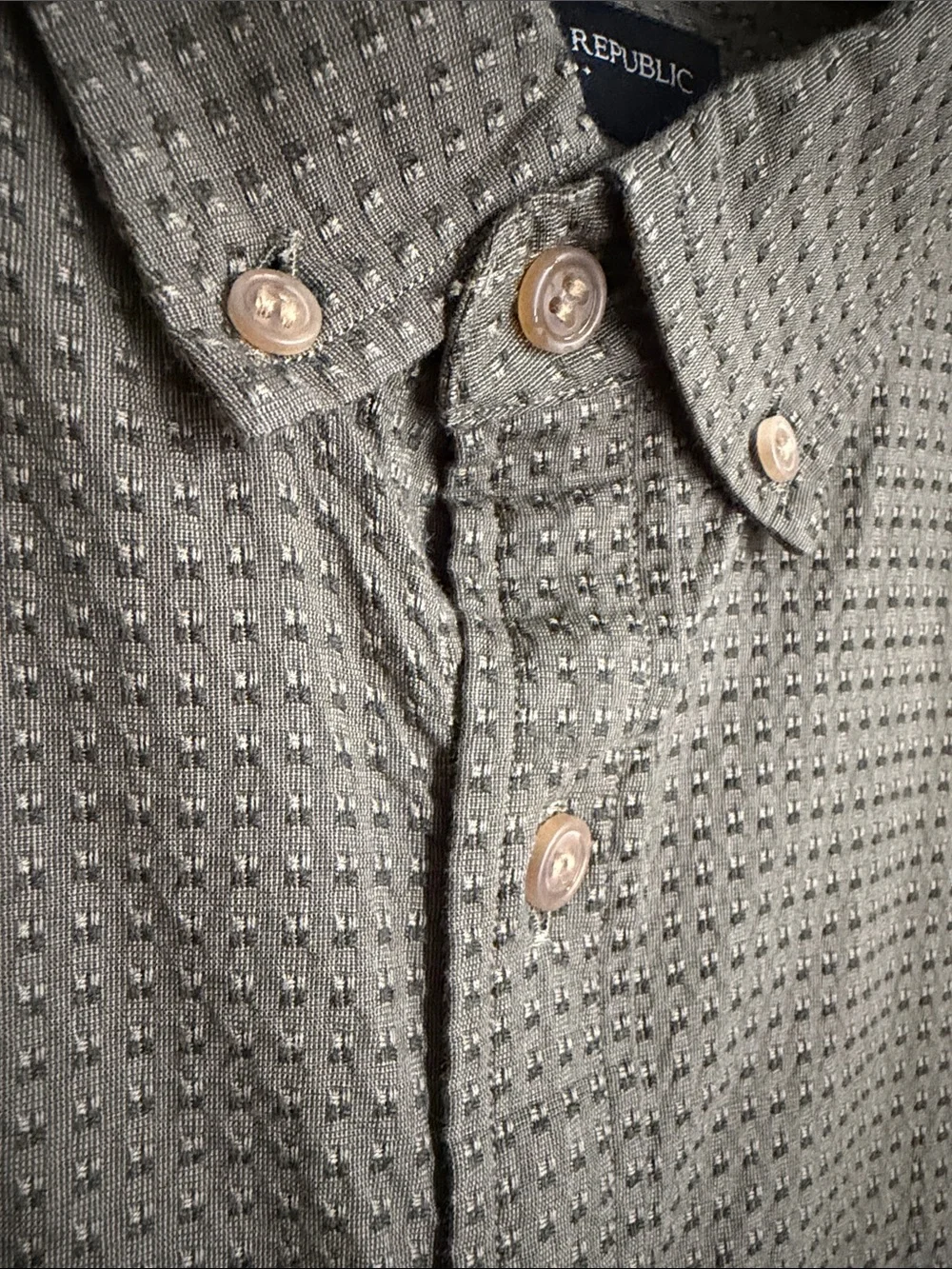 Banana Republic Men's Textured Button-Down Shirt - Olive Green